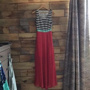 Long dress from a boutique-size M